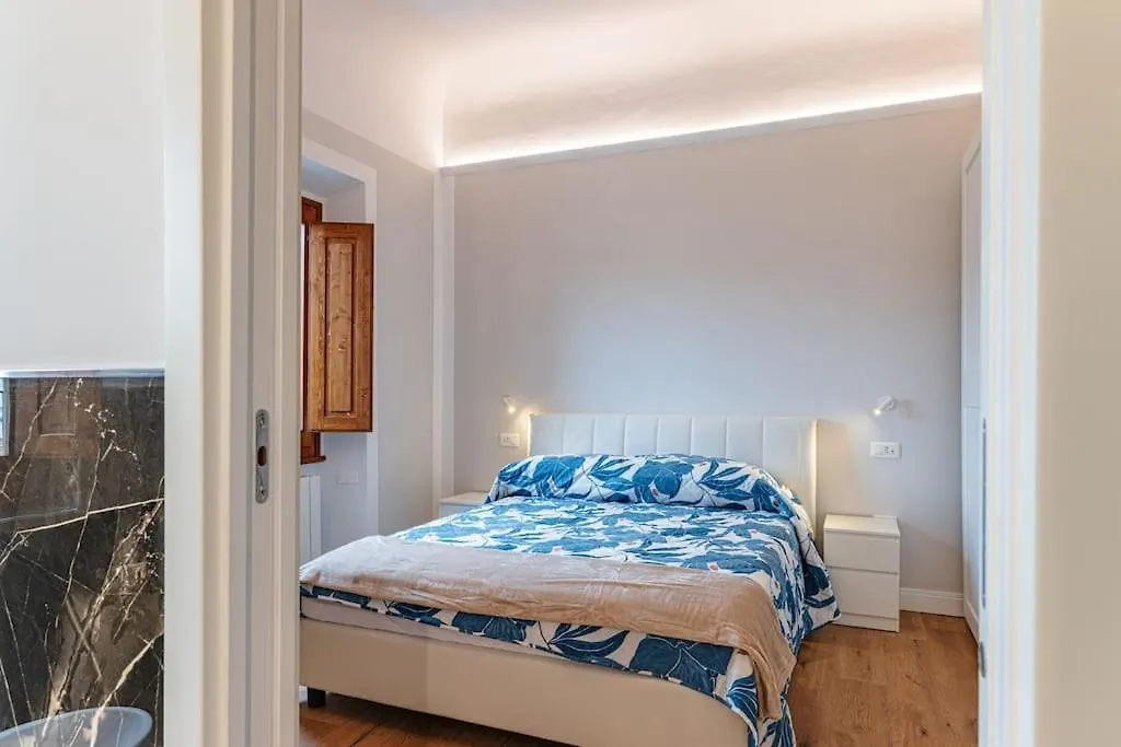 Florence Oltrarno Relax 0*,  Italien